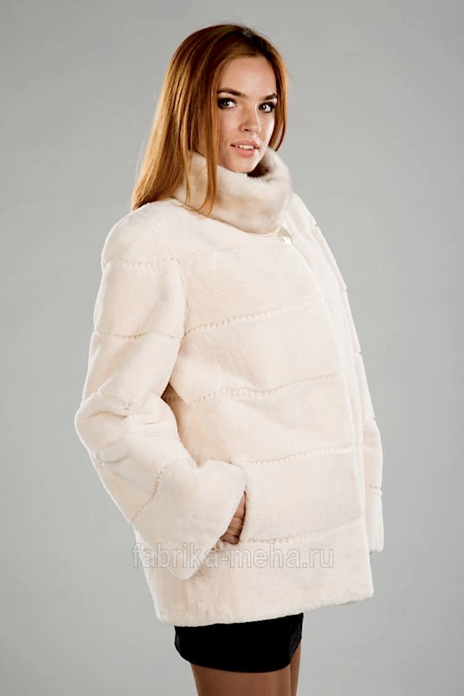 Зимой согреет бобровая шуба Зимой согреет бобровая шуба